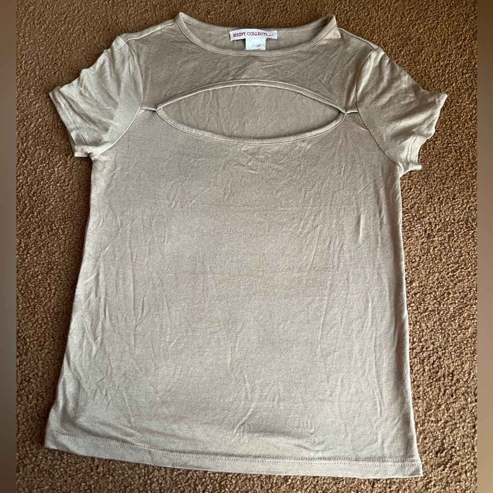 NWOT Heiny Collection tan short sleeved shirt S